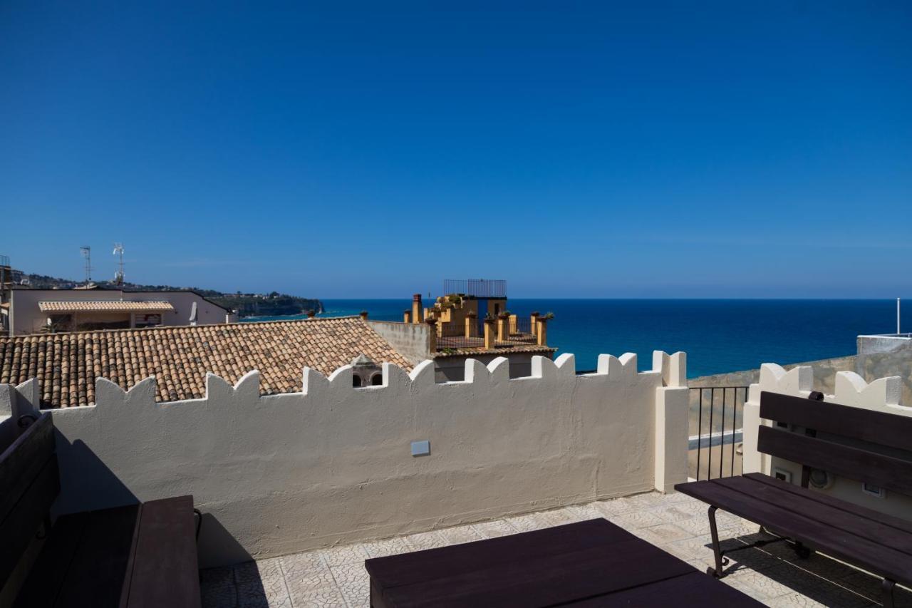 All'Angolo Della Torre Tropea Exterior foto